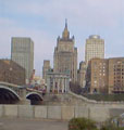 Здание МИД РФ, вид от Бородинского моста.